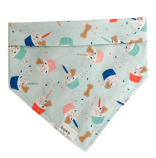 Cupcake Party - Dog Bandana (blue)